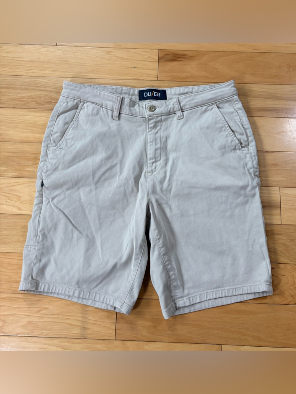 DU/ER Pimlico Performance Chino Shorts Mens Sz 32 Khaki 9" Inseam